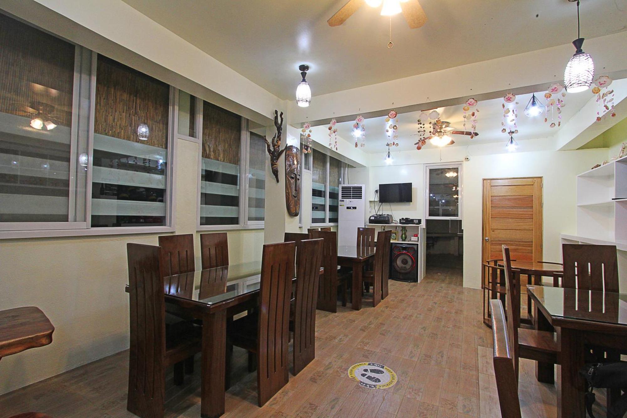 Foxtail Siargao Island Guesthouse Хенераль-Луна Екстер'єр фото